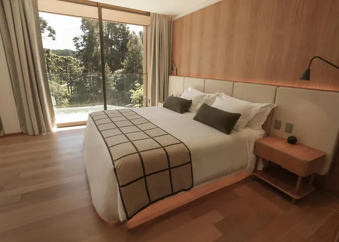 Vila InglesaHotel Em